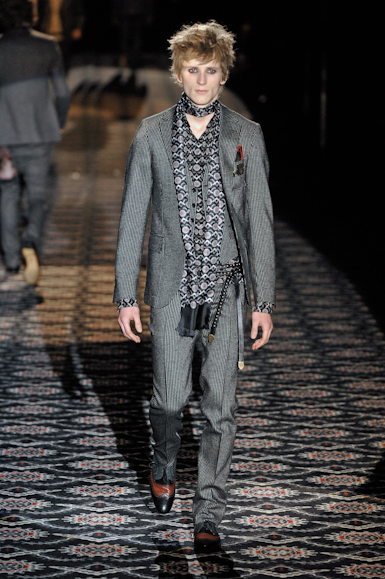 desfiles-gucci-milaoinverno2008men-104