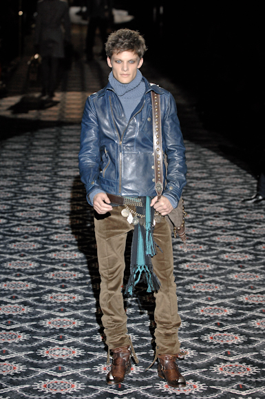 desfiles-gucci-milaoinverno2008men-109