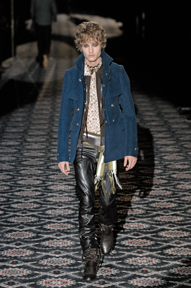 desfiles-gucci-milaoinverno2008men-111