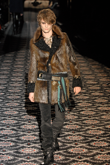 desfiles-gucci-milaoinverno2008men-112