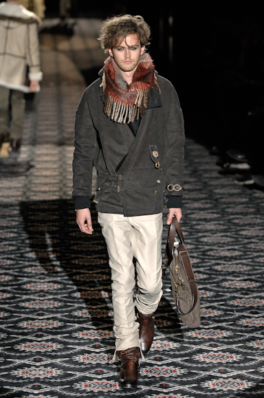 desfiles-gucci-milaoinverno2008men-122