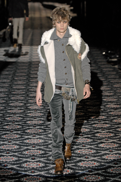 desfiles-gucci-milaoinverno2008men-123