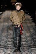 desfiles-gucci-milaoinverno2008men-128