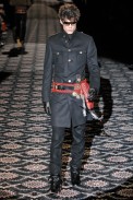 desfiles-gucci-milaoinverno2008men-129