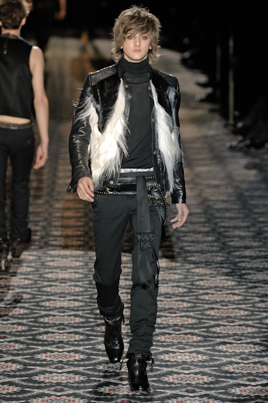 desfiles-gucci-milaoinverno2008men-136