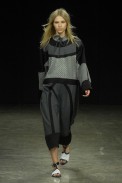 desfiles-amapo-saopauloinverno2008rtw-100