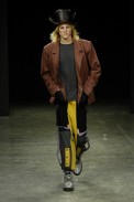 desfiles-amapo-saopauloinverno2008rtw-111