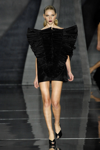 desfiles-andrelima-saopauloinverno2008rtw-115