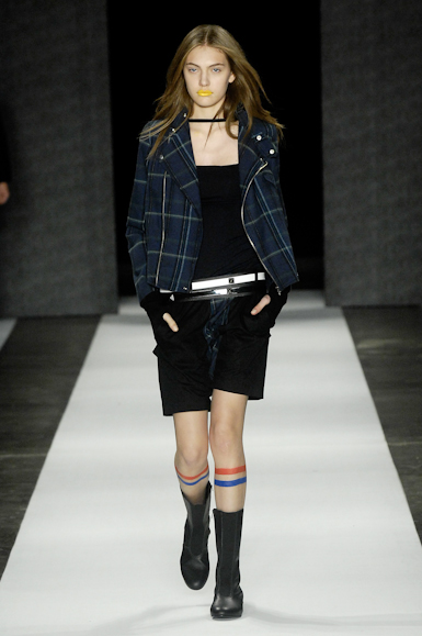 desfiles-carlotajoakina-saopauloinverno2008rtw-121