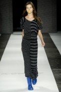 desfiles-carlotajoakina-saopauloinverno2008rtw-129