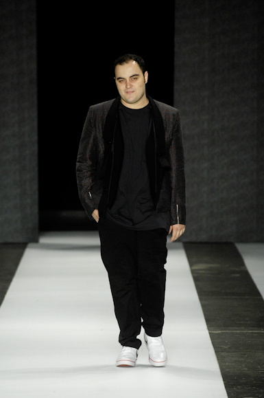 desfiles-carlotajoakina-saopauloinverno2008rtw-130