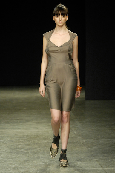 desfiles-wranieri-saopauloinverno2008rtw-109