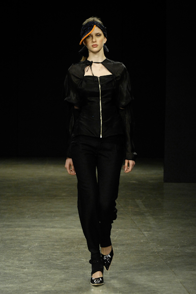 desfiles-wranieri-saopauloinverno2008rtw-119