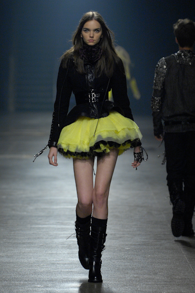 desfiles-ellus-saopauloinverno2008rtw-119