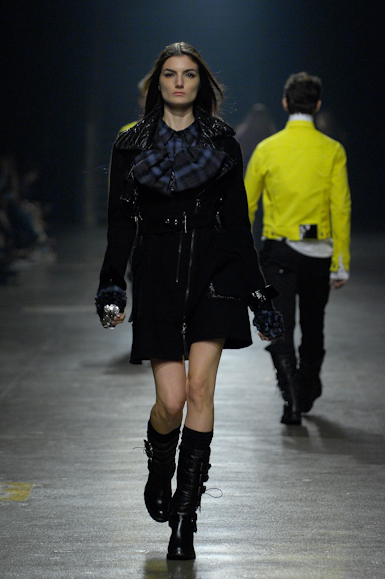 desfiles-ellus-saopauloinverno2008rtw-122