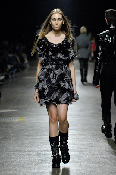 desfiles-ellus-saopauloinverno2008rtw-138