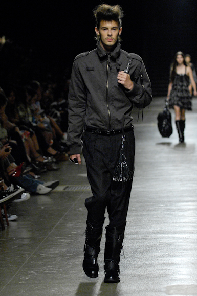 desfiles-ellus-saopauloinverno2008rtw-144