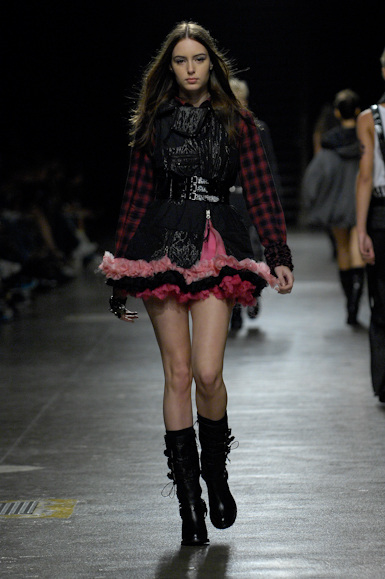 desfiles-ellus-saopauloinverno2008rtw-148