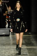 desfiles-fabiabercsek-saopauloinverno2008rtw-107