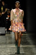 desfiles-fabiabercsek-saopauloinverno2008rtw-125