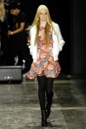 desfiles-fabiabercsek-saopauloinverno2008rtw-128