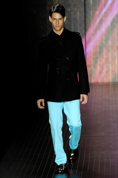 desfiles-fhmen-saopauloinverno2008rtw-124