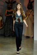 desfiles-giselenasser-saopauloinverno2008rtw-108