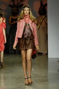 desfiles-giselenasser-saopauloinverno2008rtw-124