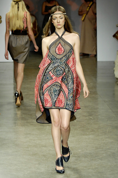 desfiles-giselenasser-saopauloinverno2008rtw-127