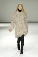 desfiles-gloriacoelho-saopauloinverno2008rtw-100