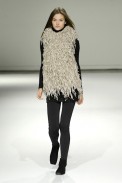desfiles-gloriacoelho-saopauloinverno2008rtw-101