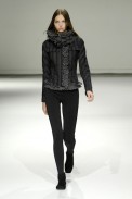 desfiles-gloriacoelho-saopauloinverno2008rtw-102