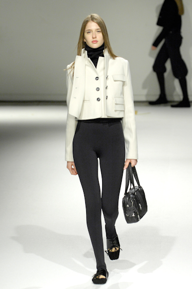 desfiles-gloriacoelho-saopauloinverno2008rtw-113