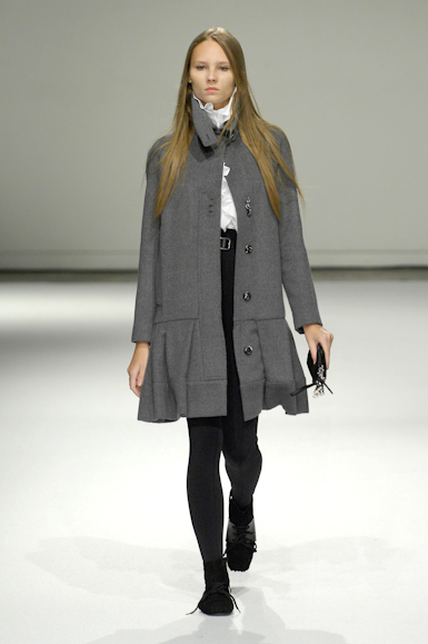 desfiles-gloriacoelho-saopauloinverno2008rtw-115