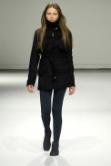 desfiles-gloriacoelho-saopauloinverno2008rtw-116