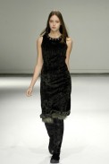 desfiles-gloriacoelho-saopauloinverno2008rtw-126