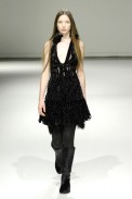 desfiles-gloriacoelho-saopauloinverno2008rtw-130