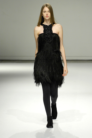 desfiles-gloriacoelho-saopauloinverno2008rtw-142