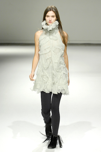 desfiles-gloriacoelho-saopauloinverno2008rtw-156