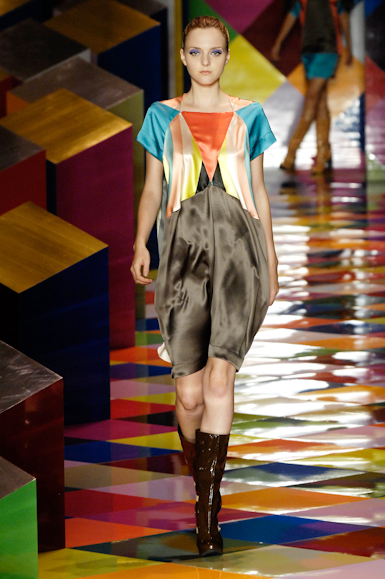 desfiles-herchfeminino-saopauloinverno2008rtw-119