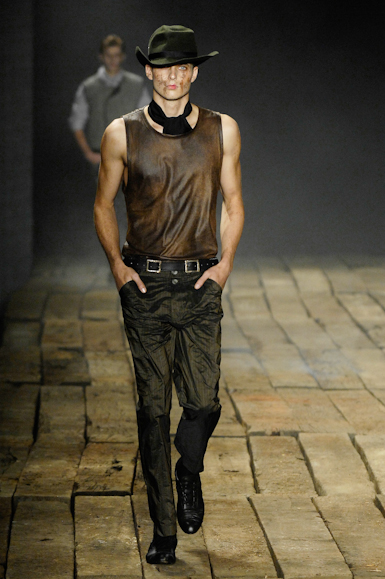 desfiles-herchmen-saopauloinverno2008rtw-102