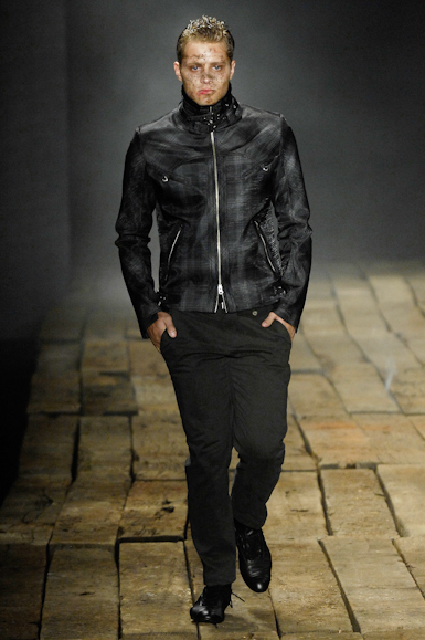 desfiles-herchmen-saopauloinverno2008rtw-109
