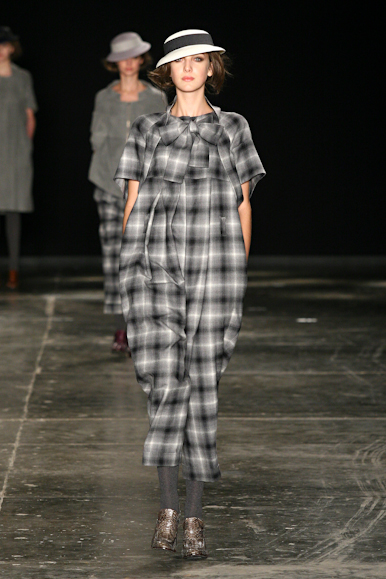 desfiles-huisclos-saopauloinverno2008rtw-100