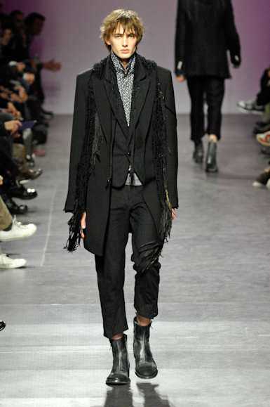 desfiles-anndemeulemeester-parisinverno2008men-101