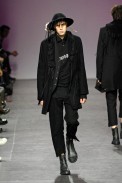 desfiles-anndemeulemeester-parisinverno2008men-102