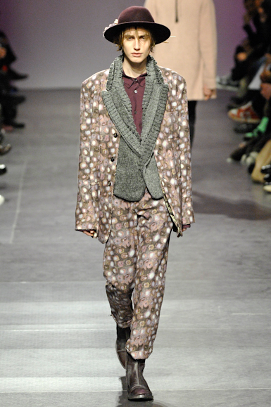 desfiles-anndemeulemeester-parisinverno2008men-106
