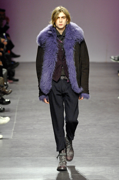 desfiles-anndemeulemeester-parisinverno2008men-107