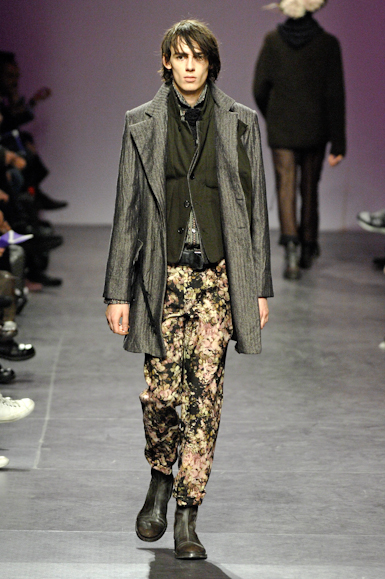desfiles-anndemeulemeester-parisinverno2008men-111