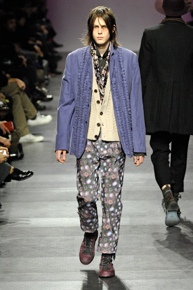 desfiles-anndemeulemeester-parisinverno2008men-117