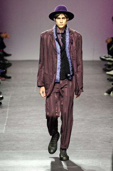 desfiles-anndemeulemeester-parisinverno2008men-124